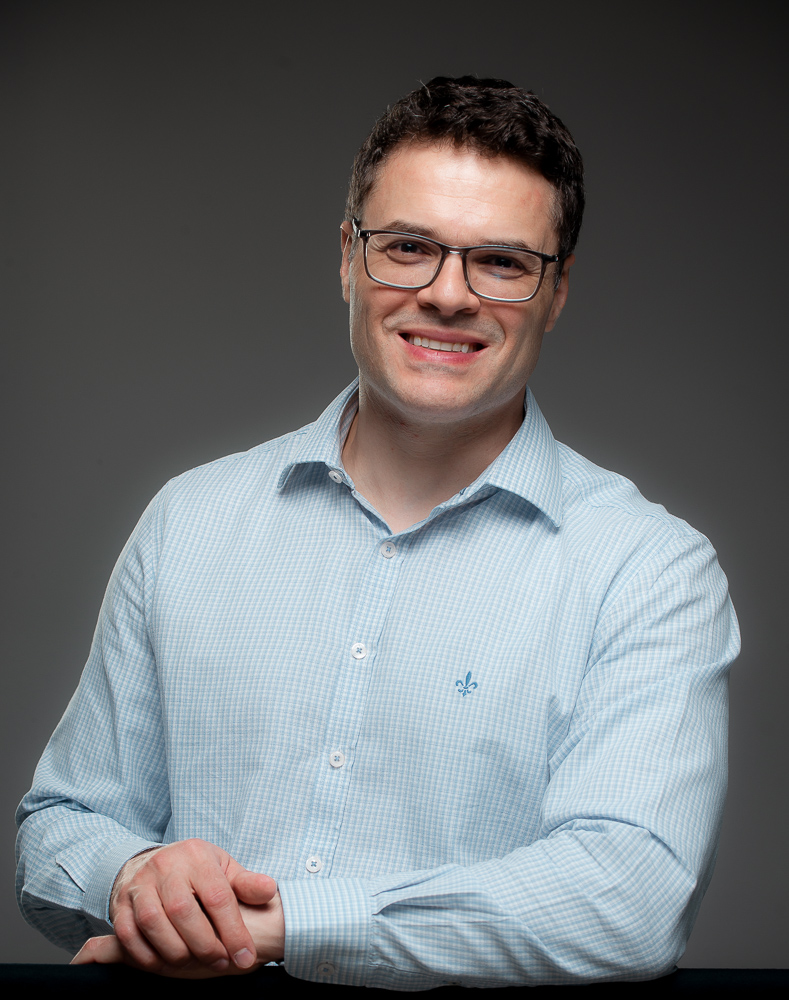 Dr. Matheus Luis